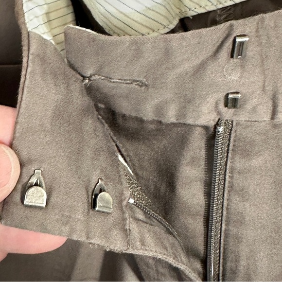 Chico's pants, size 1.5 (medium, 10) short brown pants, flowy - Picture 8 of 8